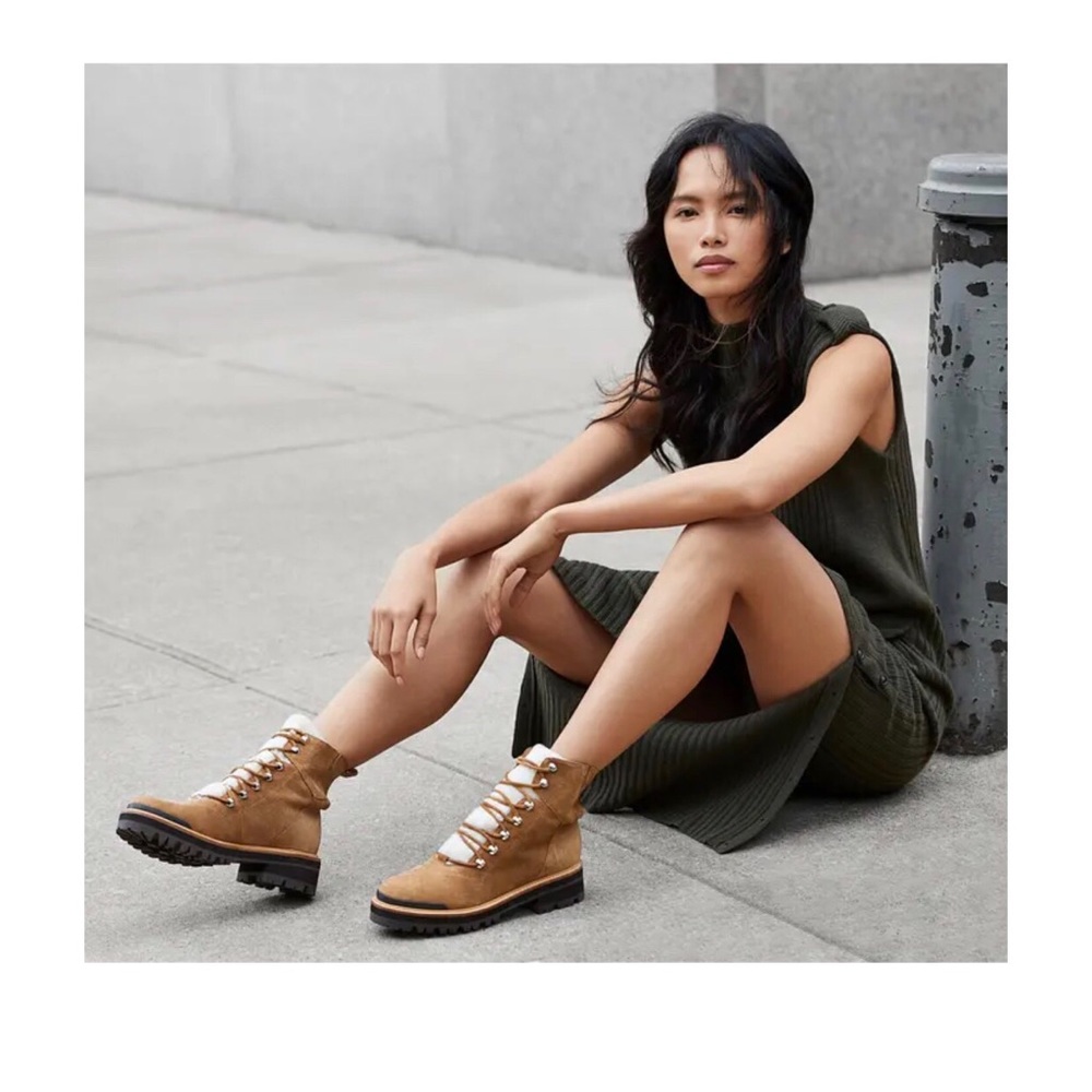 NWT-MARC FISHER IZZIE  BOOTS
